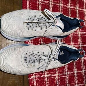 New Balance women's Bondi 5